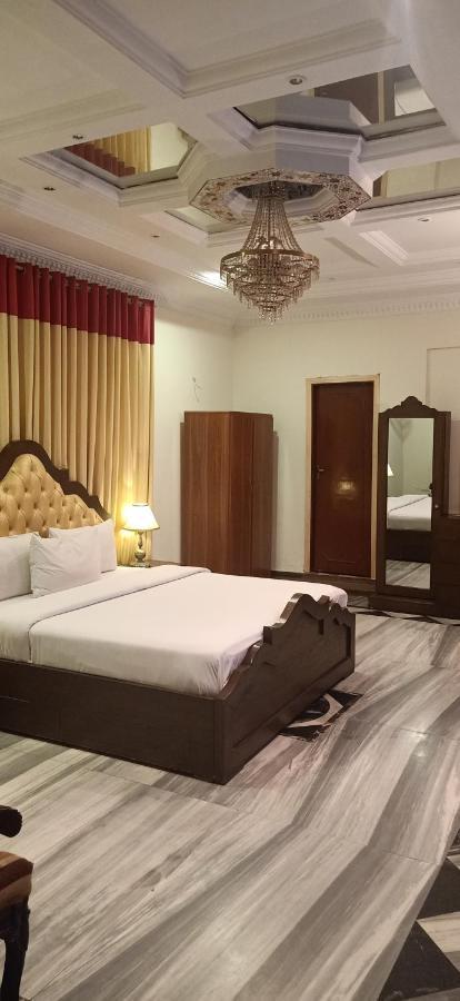 Executive Galaxy Guest House İslamabad Dış mekan fotoğraf